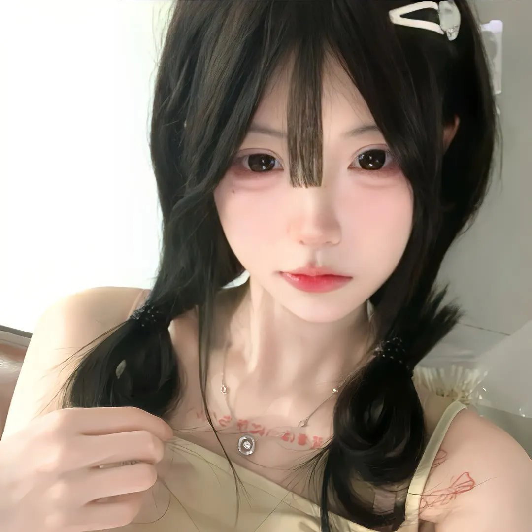 地铁女孩
